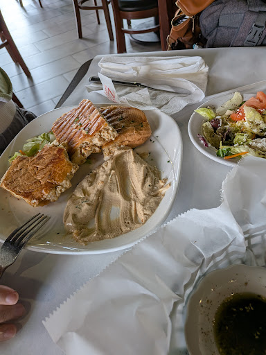 Photo of Zeus - 625 W Prien Lake Rd, Lake Charles, LA 70601