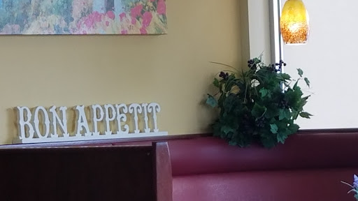 Photo of La Mia Restaurant - 43998 N Gratiot Ave, Clinton Twp, MI 48036