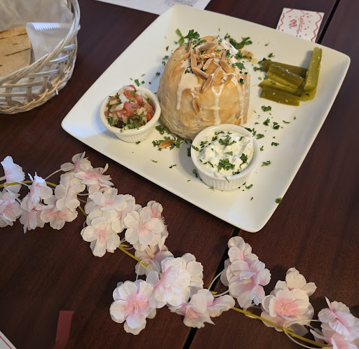 Photo of Jafra Mediterranean Restaurant - 3551 Veterans Memorial Pkwy, St Charles, MO 63303