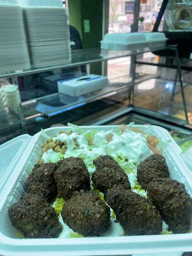 Photo of Halal Gyro King Deli - 319 E 204th St, Bronx, NY 10467