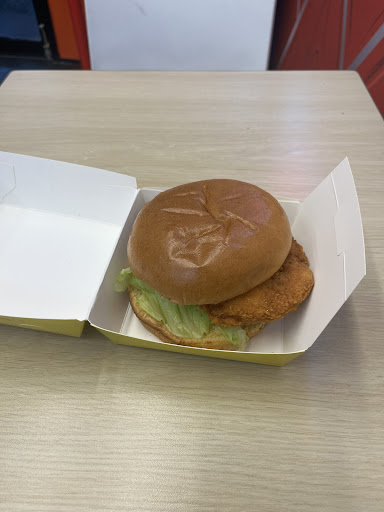 Photo of Halal Gyro King Deli - 319 E 204th St, Bronx, NY 10467