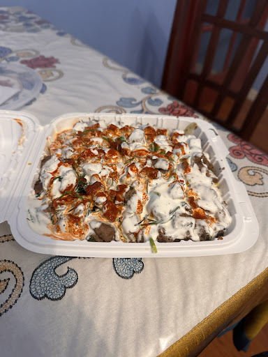 Photo of Halal Gyro King Deli - 319 E 204th St, Bronx, NY 10467