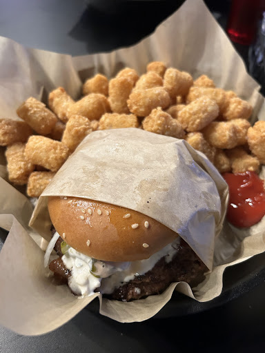 Photo of Fat Boyz - 1041 Highland Cir, Mountain Home, AR 72653