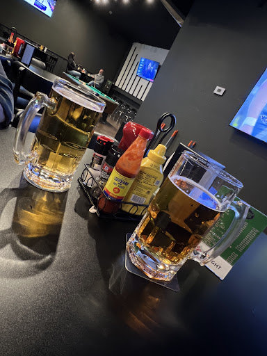 Photo of Fat Boyz - 1041 Highland Cir, Mountain Home, AR 72653