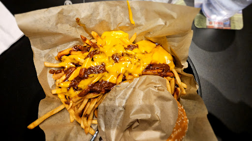 Photo of Fat Boyz - 1041 Highland Cir, Mountain Home, AR 72653