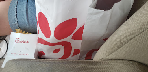 Photo of Chick-fil-A - Curris Center, 1415 Chestnut St, Murray, KY 42071