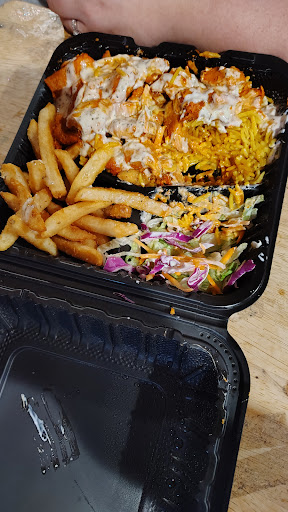 Photo of MKE Chicken and Gyro - 5706 W Bluemound Rd, Milwaukee, WI 53213