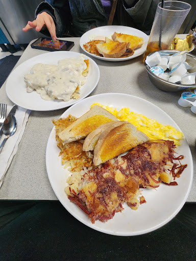 Photo of Suzie's Diner - 76 Lowell Rd, Hudson, NH 03051