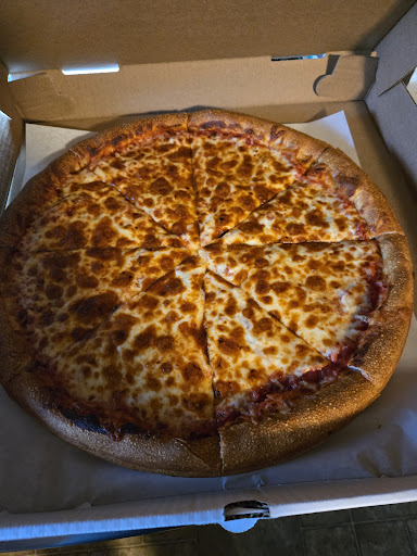 Photo of Maplewood Pizza & Seafood - 25 Merrit Pkwy, Nashua, NH 03062