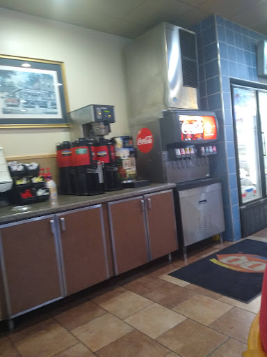 Photo of Dairy Queen Grill & Chill - 245 John R Junkin Dr, Natchez, MS 39120