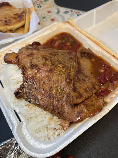 Photo of EcuaSalvador Fast Food - 282 S Main St, Naugatuck, CT 06770