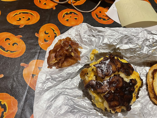 Photo of Friendly's - 307 State Rd, North Dartmouth, MA 02747