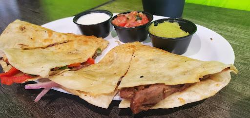 Photo of Healthy Boy Grill - 351 Old Country Rd, Carle Place, NY 11514