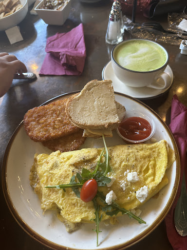 Photo of Pistachio Cafe - 911 Whalley Ave, New Haven, CT 06515