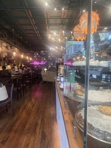 Photo of Pistachio Cafe - 911 Whalley Ave, New Haven, CT 06515