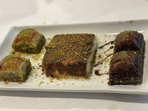 Photo of Istanbloom Mediterranean Restaurant - 4109 Penn Ave, Pittsburgh, PA 15224