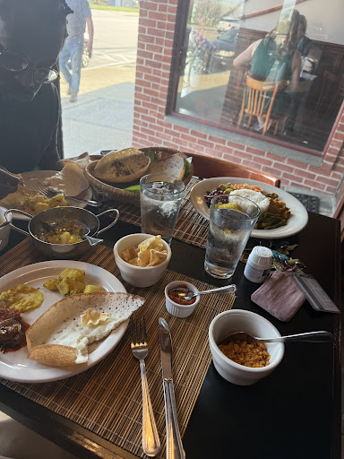 Photo of Cinnamon Grill - 385 Bank St, New London, CT 06320