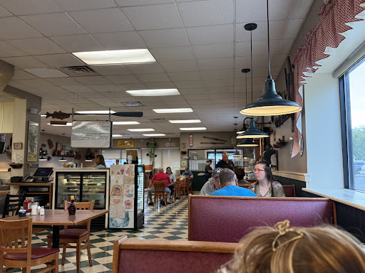 Photo of The Shack - 324 Flanders Rd, East Lyme, CT 06333