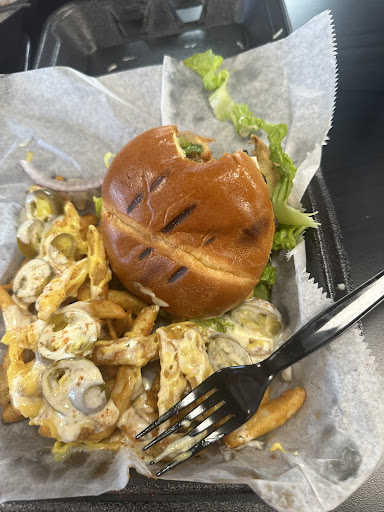 Photo of Loaded - 975 Cambridge Dr, Laplace, LA 70068