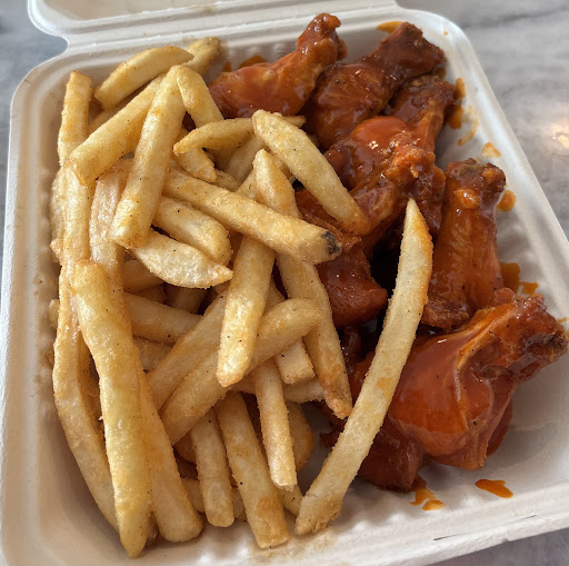 Photo of Loaded - 975 Cambridge Dr, Laplace, LA 70068