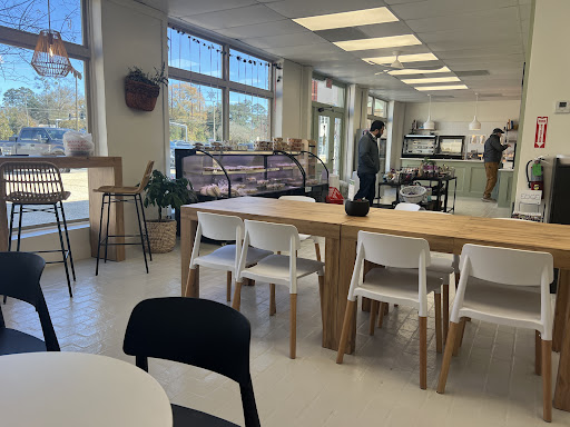 Photo of Nur’s Kitchen - 100 S Tyler St STE 9A, Covington, LA 70433