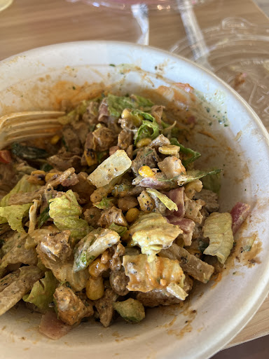 Photo of CAVA - 4243 Veterans Memorial Blvd, Metairie, LA 70006