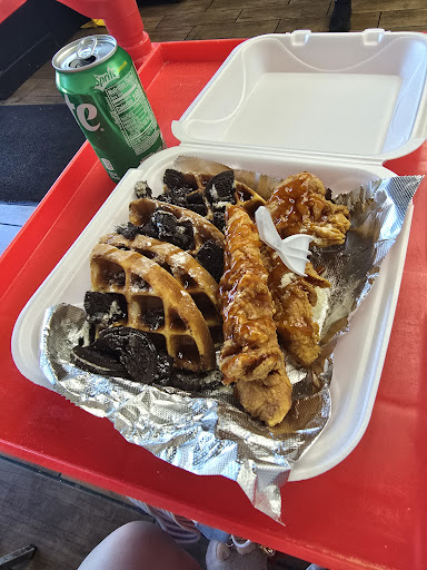 Photo of Mikes Fish And Chicken - 1605 Madison Ave, Covington, KY 41011