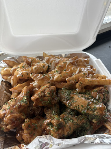 Photo of Mikes Fish And Chicken - 1605 Madison Ave, Covington, KY 41011