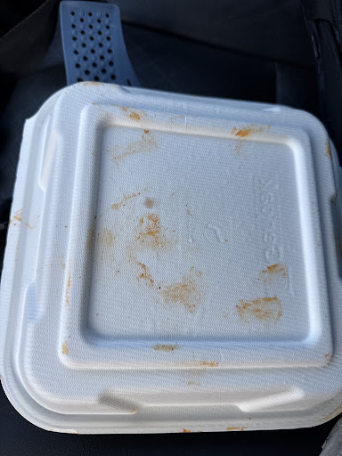 Photo of Dave's Hot Chicken - 619 W Main Rd, Middletown, RI 02842