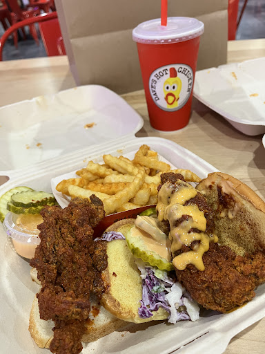 Photo of Dave's Hot Chicken - 619 W Main Rd, Middletown, RI 02842