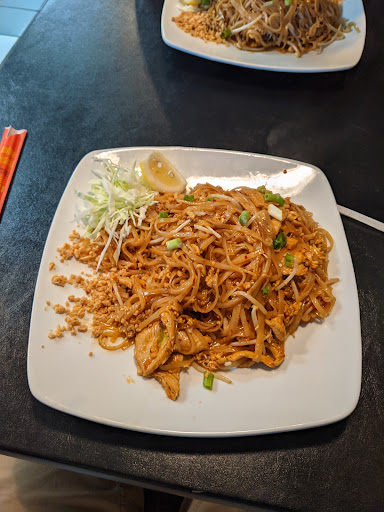 Photo of Sawadee Thai Cuisine - 1111 E John Sims Pkwy, Niceville, FL 32578