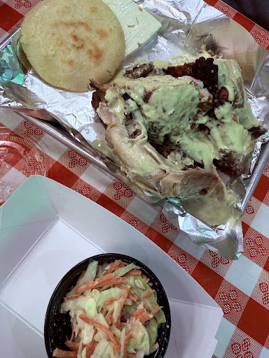 Photo of Fast Food Lake - 5646 Everglades Trail, Norcross, GA 30071