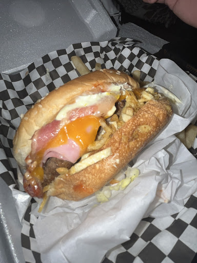 Photo of Fast Food Lake - 5646 Everglades Trail, Norcross, GA 30071