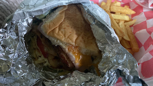 Photo of Fast Food Lake - 5646 Everglades Trail, Norcross, GA 30071