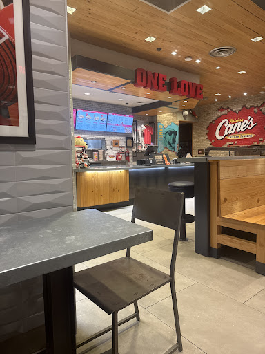 Photo of Raising Cane's Chicken Fingers - 1150 S 13th St, Norfolk, NE 68701