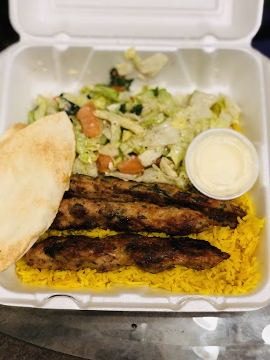 Photo of Uptowne Mediterranean Restaurant - 1000 Boston Tpke, Shrewsbury, MA 01545