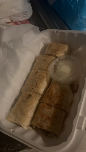 Photo of Red Royal Chicken & Mix Grill - 42-48 Norfolk St, Newark, NJ 07103