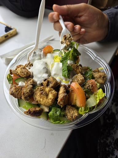 Photo of Red Royal Chicken & Mix Grill - 42-48 Norfolk St, Newark, NJ 07103