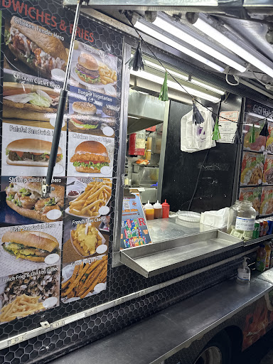 Photo of Gigi Halal Food - 184 Warren St, Newark, NJ 07103