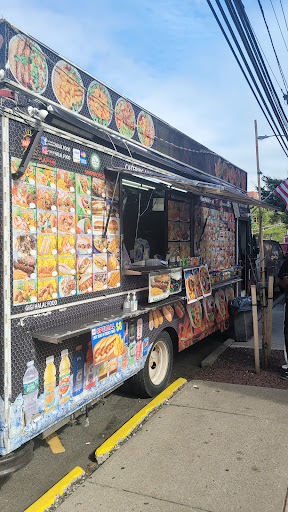 Photo of Gigi Halal Food - 184 Warren St, Newark, NJ 07103