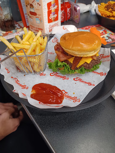 Photo of Friendly's - 70080 Sills Rd, Medford, NY 11763