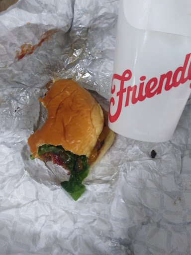 Photo of Friendly's - 70080 Sills Rd, Medford, NY 11763