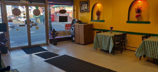 Photo of Gyro king Restaurant - 838 Main St, Paterson, NJ 07503