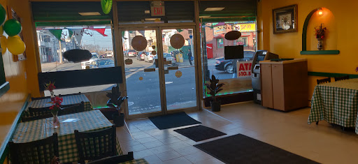 Photo of Gyro king Restaurant - 838 Main St, Paterson, NJ 07503