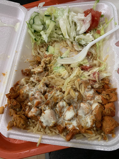 Photo of Taj Grill & Gyro - 700 Oak Tree Ave, South Plainfield, NJ 07080