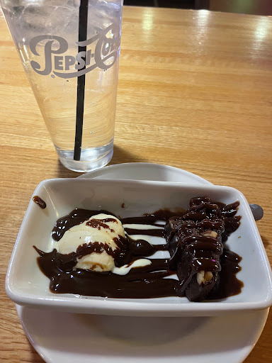 Photo of Applebee's Grill + Bar - 102 Platte Oasis Pkwy, North Platte, NE 69101