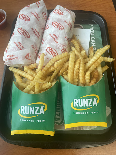 Photo of Runza Restaurant - 202 E Leota St, North Platte, NE 69101