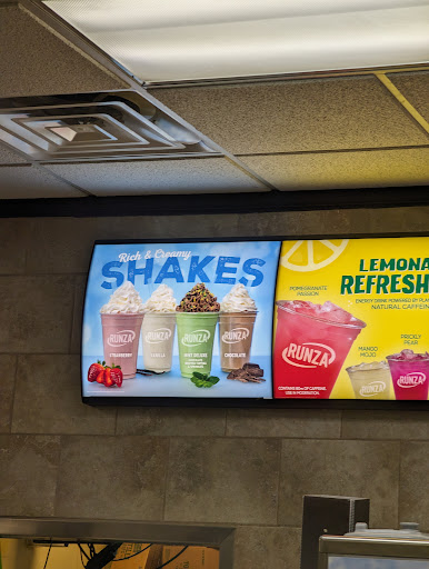 Photo of Runza Restaurant - 202 E Leota St, North Platte, NE 69101