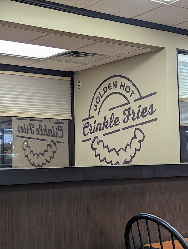 Photo of Runza Restaurant - 202 E Leota St, North Platte, NE 69101