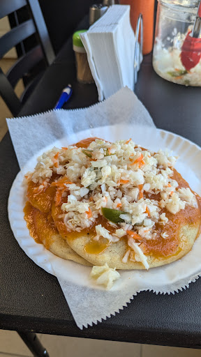 Photo of ALICIA'S PUPUSAS INTERNATIONAL RESTAURANT - 503 N Cottonwood St, North Platte, NE 69101